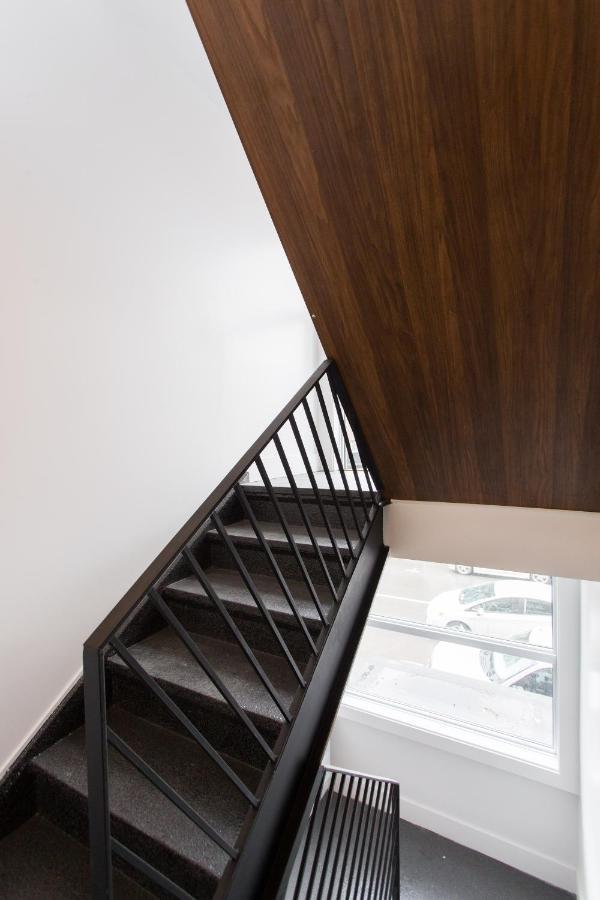 Romantic Studio In The Heart Of Little Italy By Den Stays Montreal Exterior photo